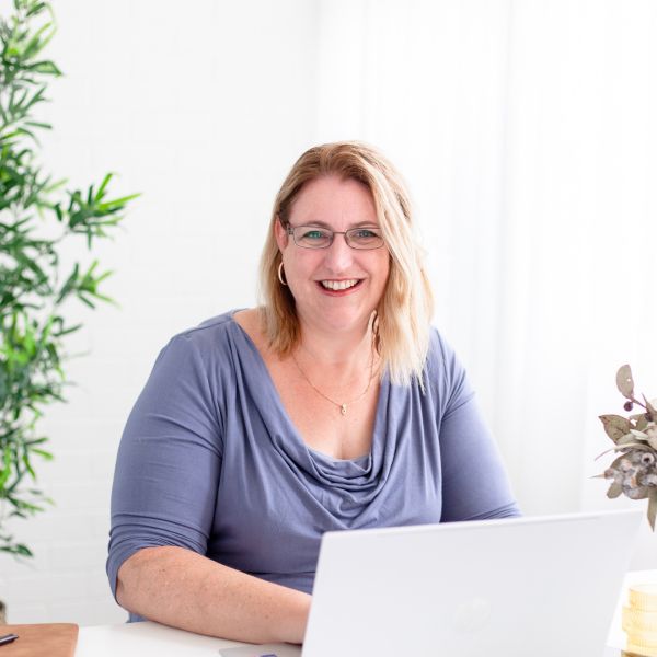 Susie Coles from The Social Nest smiling into the camera